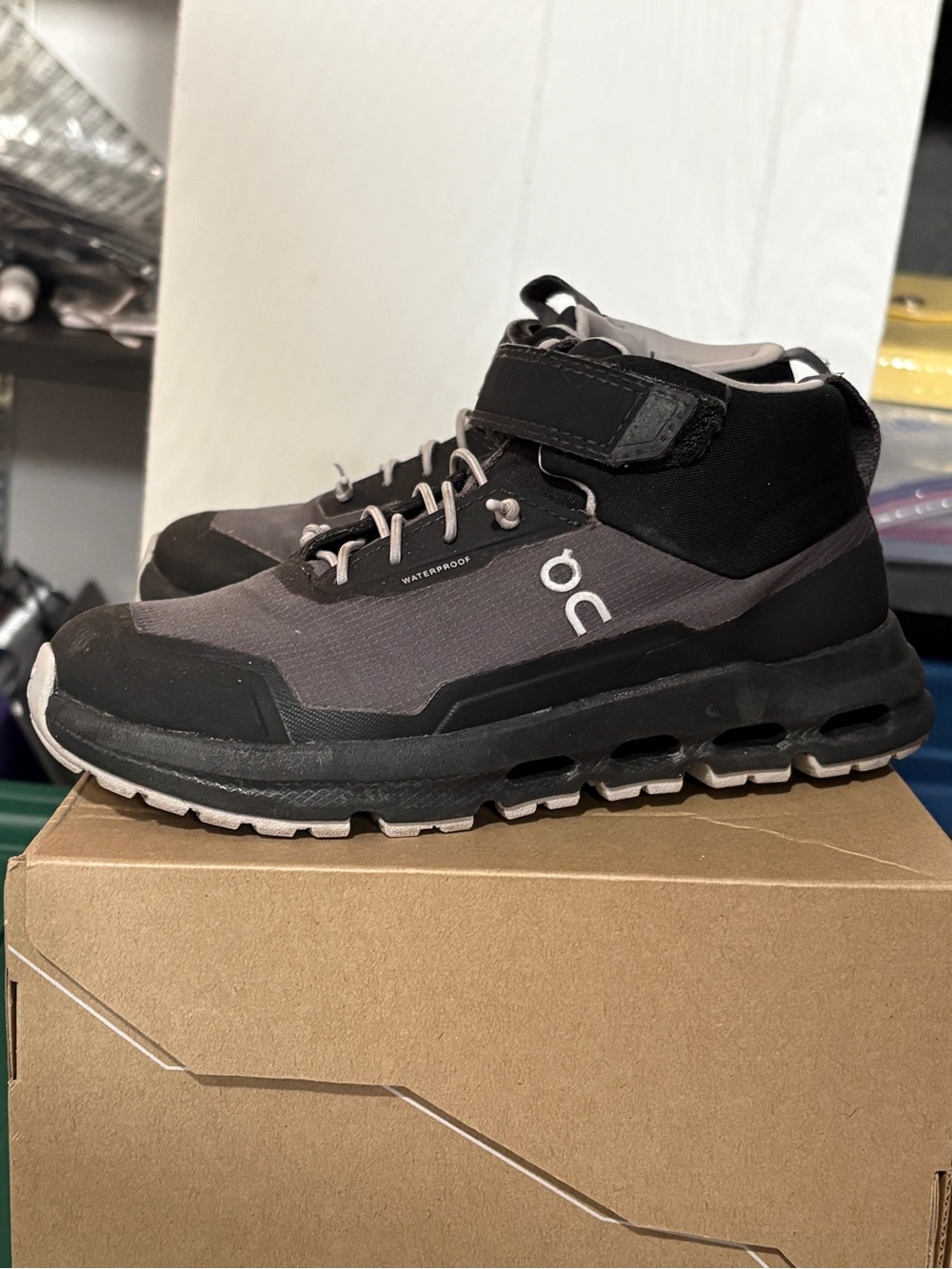 On Running Kids Waterproof Cloudhero Mid Size 12 - Picture 4 of 10